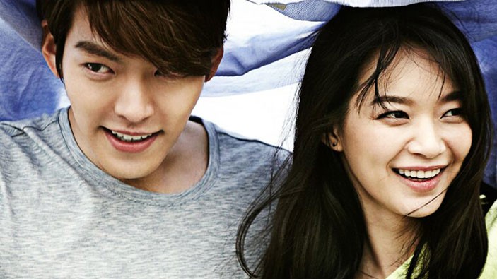 Chuyen tinh dep cua Kim Woo Bin va ban gai hon 5 tuoi-Hinh-5